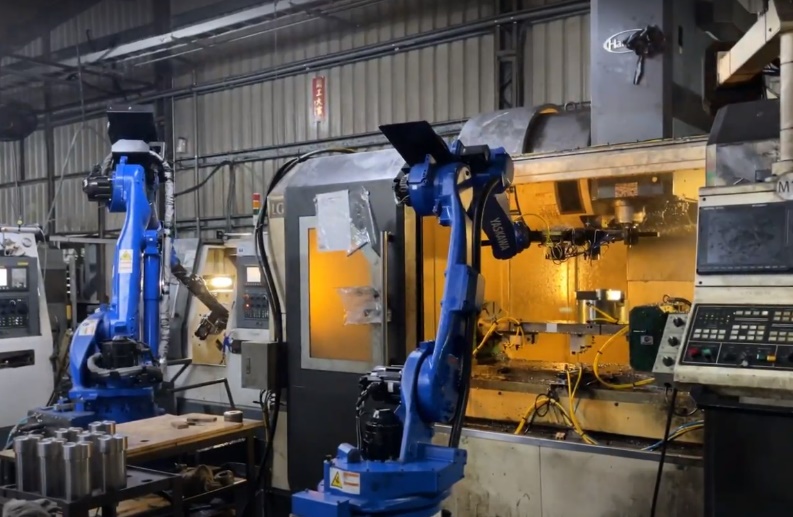Twin robot CNC cell